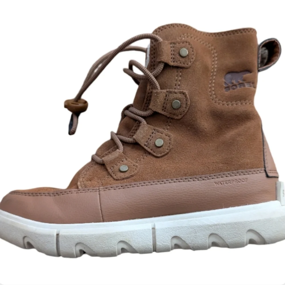 SOREL Waterproof Boots  Youth 2 (fits Women's 4)